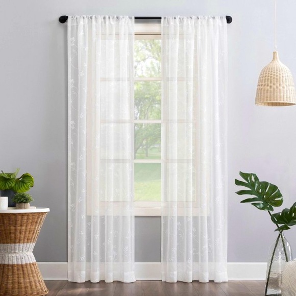 Other - Elegant White Sheer Curtain Panel